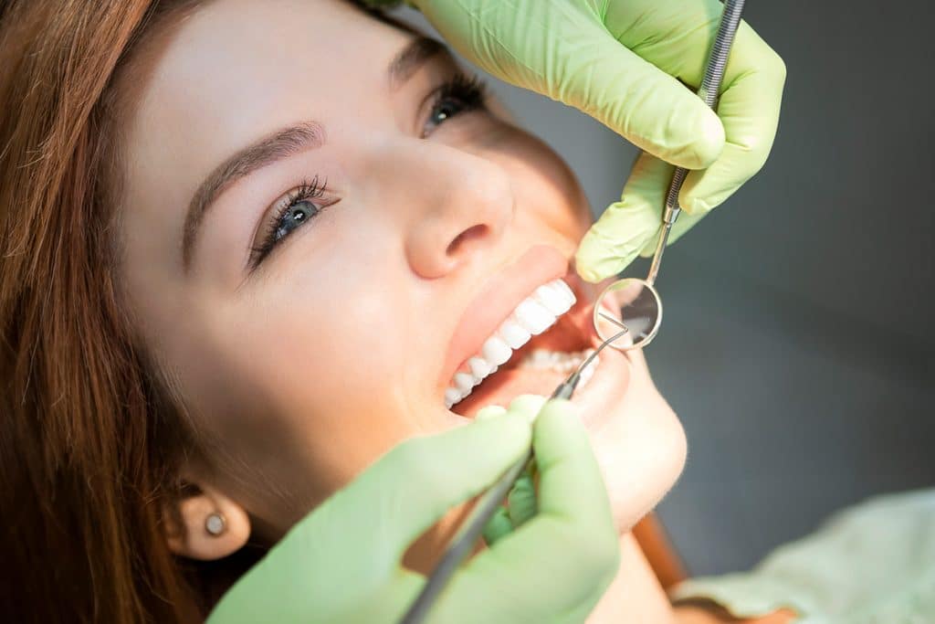 3 Reasons to Invest in Cosmetic Dentistry